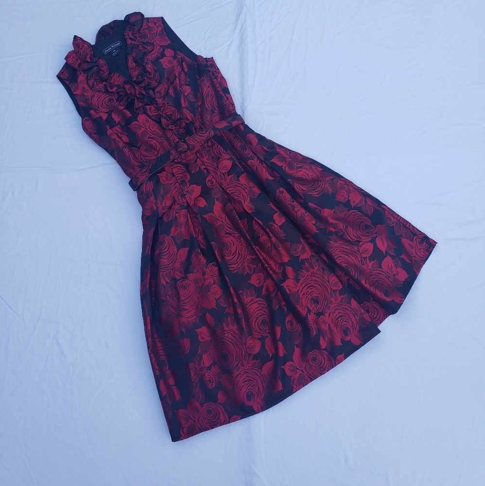 Jessica Howard Rose Dress